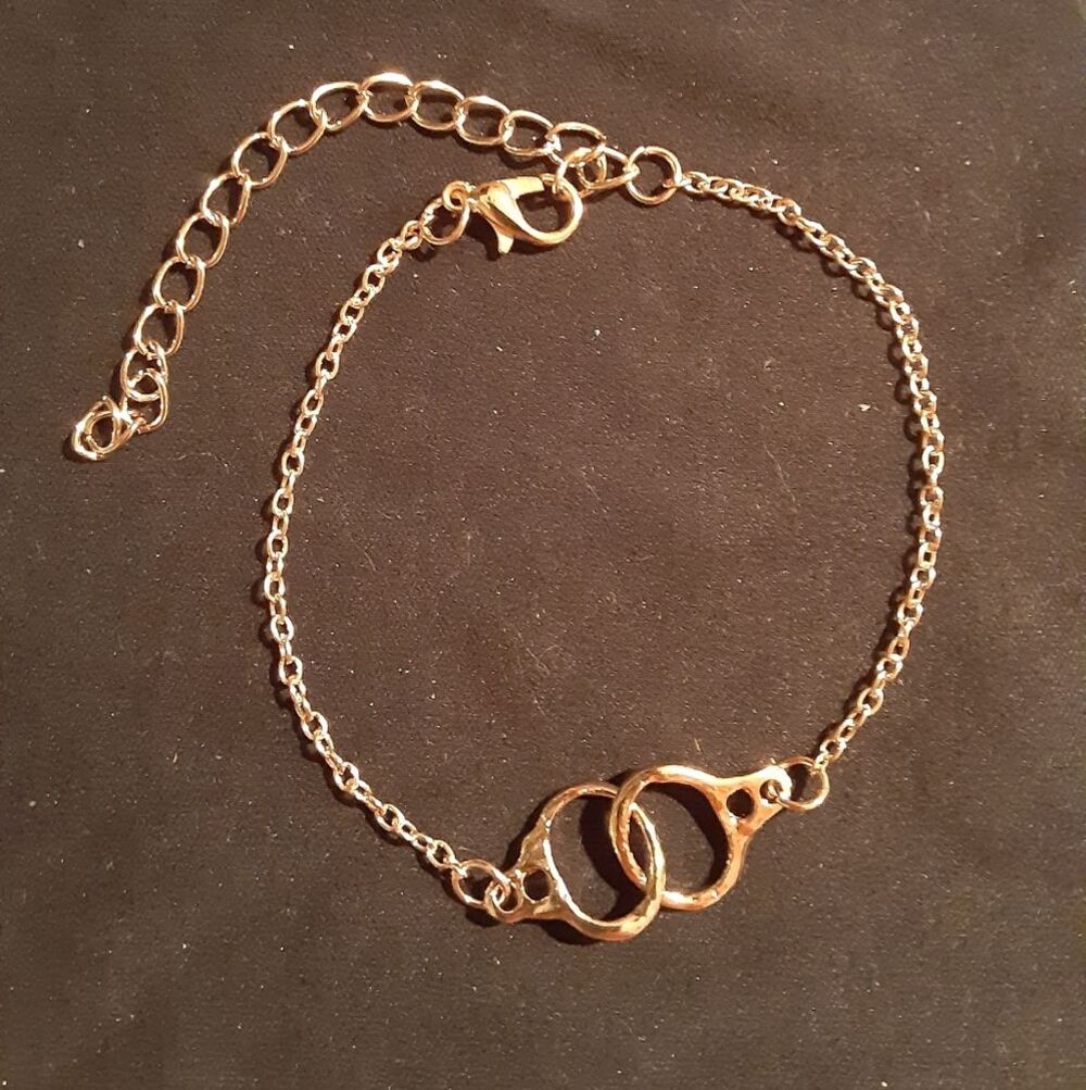 Handcuffs Punk Bracelet 9H-J016